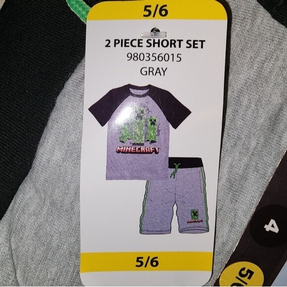 Minecraft Flip Sequin Boys 2 Piece Short Set Size 5/6 - Picture 7 of 12